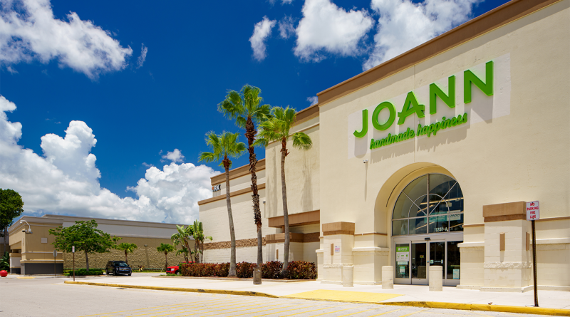 Joann Fabrics store front